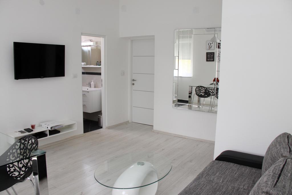 Ka Star Apartment Karlovac Bagian luar foto