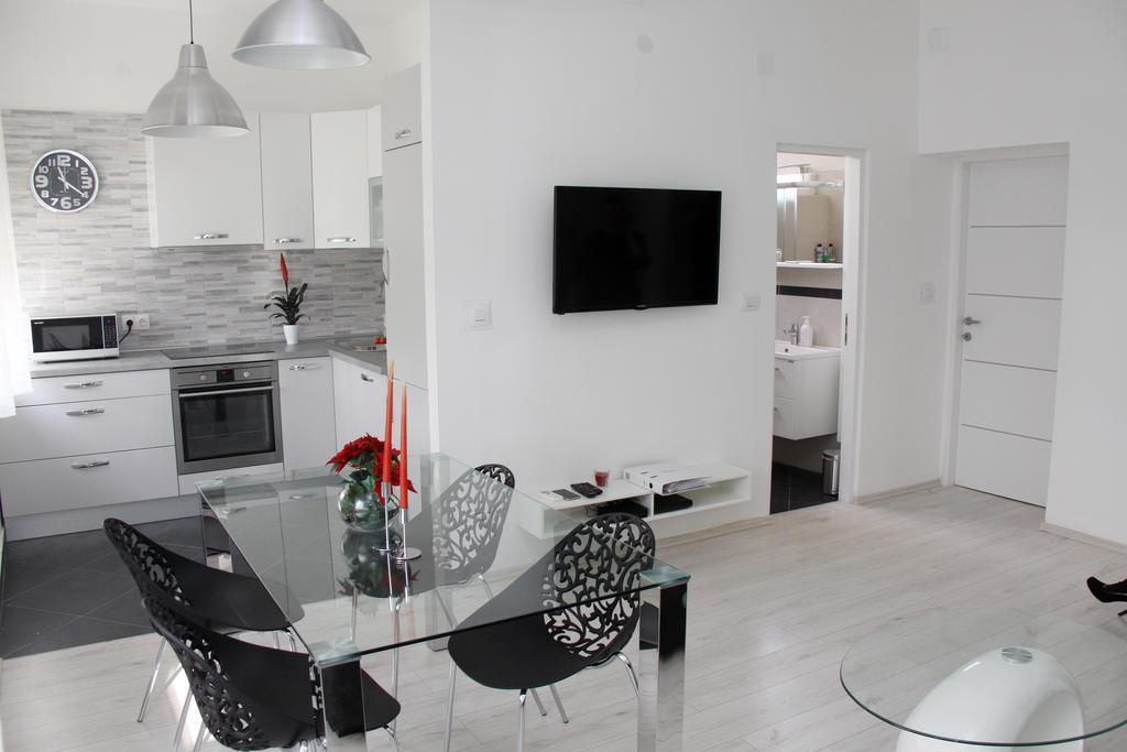 Ka Star Apartment Karlovac Bagian luar foto