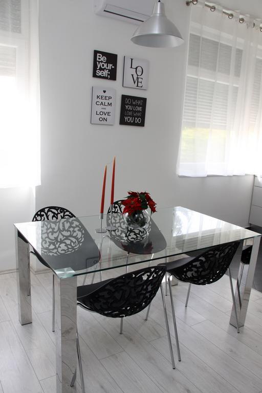 Ka Star Apartment Karlovac Bagian luar foto